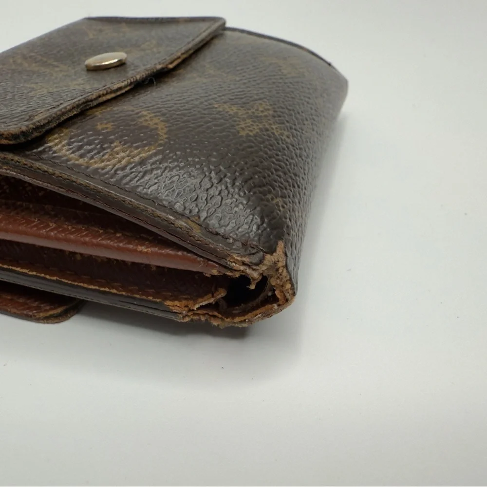 Louis Vuitton Elise Brown Monogram Wallet Tri-Fold | Unisex | Pre-Owned |